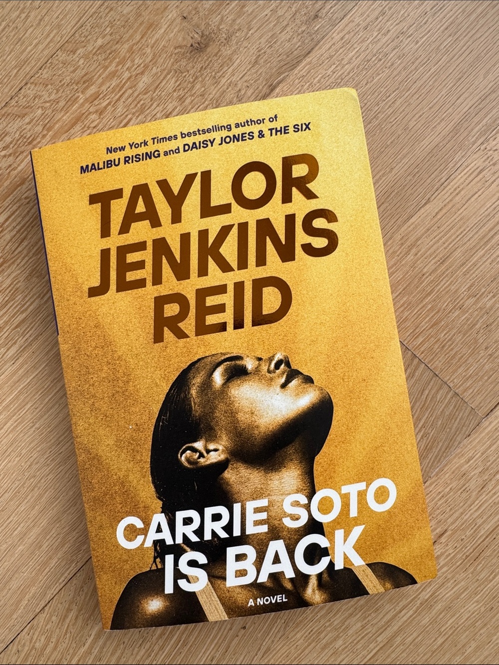 Taylor Jenkins Reid - Carrie Soto Is Back